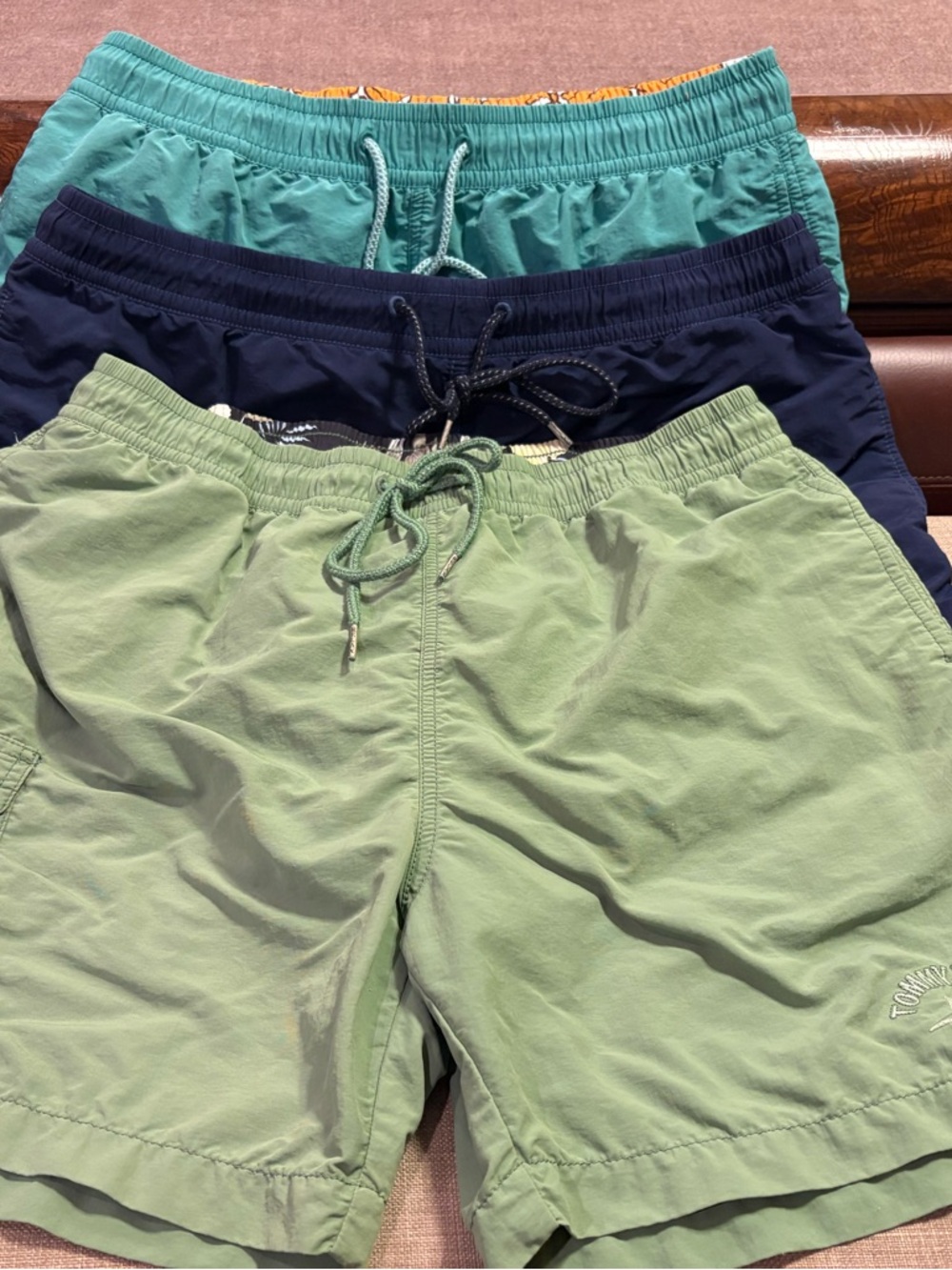 Tommy Bahama relax 3 pc